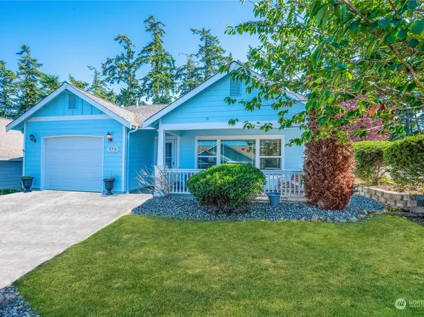 179 NW 12th Court, Oak Harbor, WA 98277