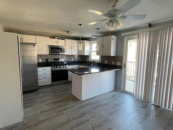 5th image of 3-5 Woodland St