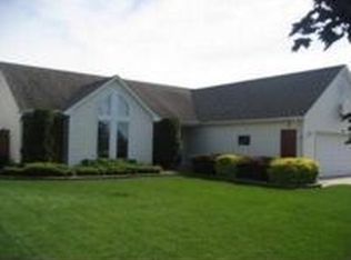 50 Continental Ln, Grand Island, NY 14072