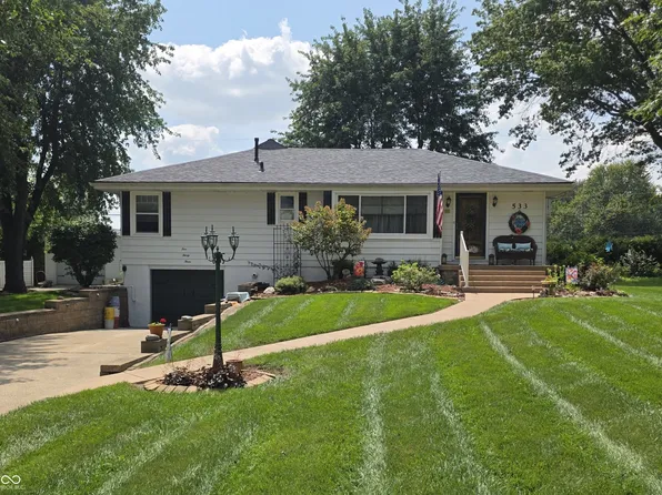 533 Lockerbie Rd, Shelbyville, IN 46176