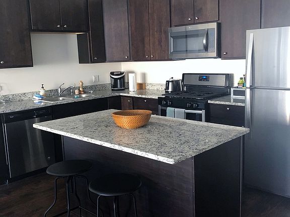 5th image of 2953 N Harlem Ave APT 302