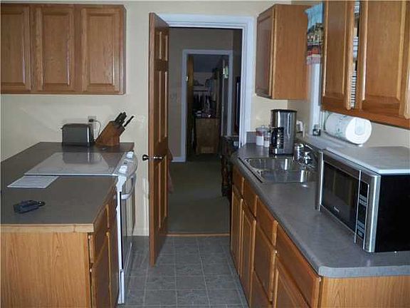3rd image of 515 N North St