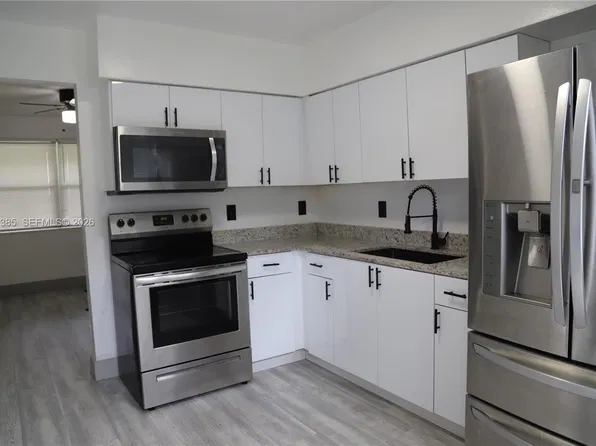 410 SW 9th Ave #1E, Hallandale, FL 33009