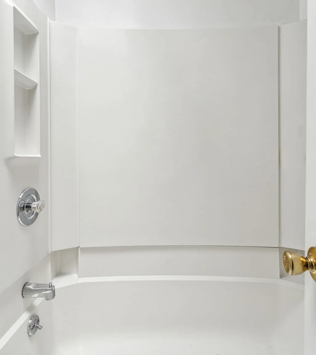 1 bed, $1,090 — Photo 4