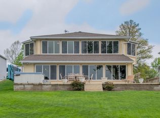 2585 W Choctaw Dr, London, OH 43140