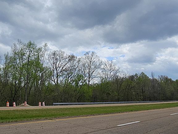 5th image of 0 N Watkins Rd