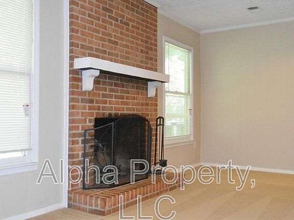 3rd image of 20 Clearfield Rd