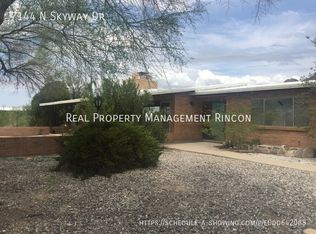 7144 N Skyway Dr, Tucson, AZ 85718