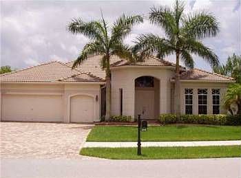 1st image of 8242 N Lake Forest Dr