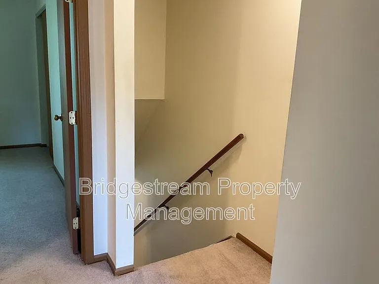 4595 Burchdale St — Photo 20