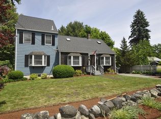 29 Green St, Danvers, MA 01923