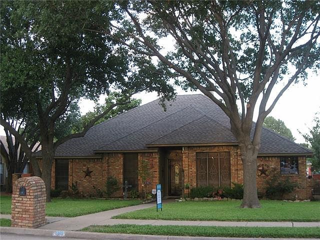 1st image of 105 Clearmeadow Dr