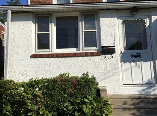 233 Chestnut Ave, Ardmore, PA 19003