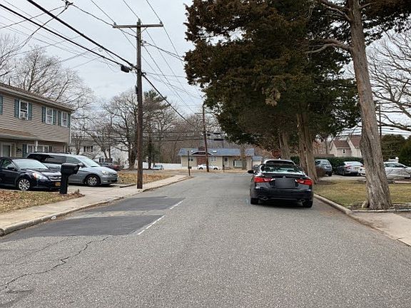 4th image of 4 Vermont St