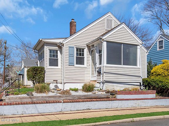 2nd image of 137 Inskip Avenue