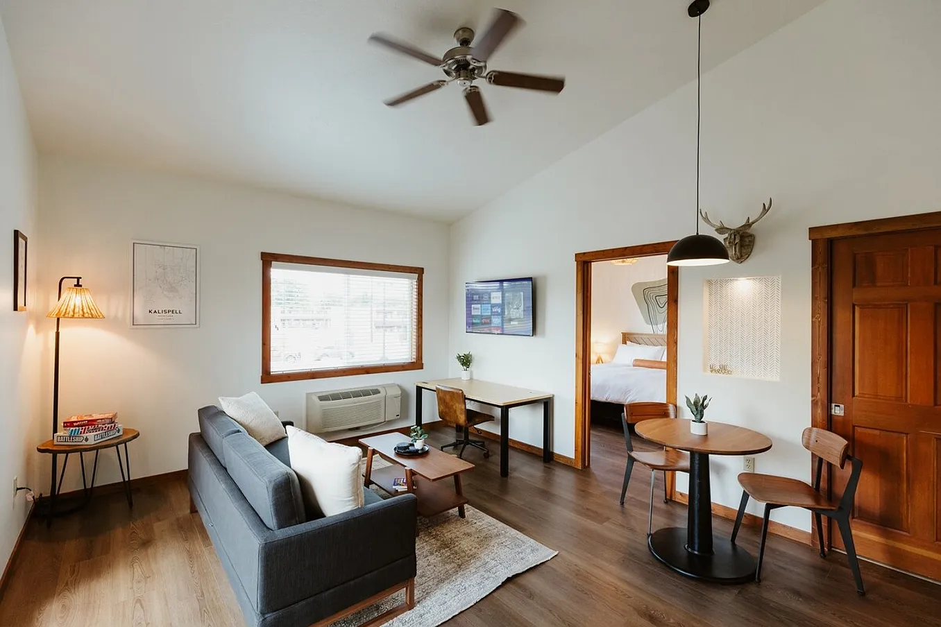 1 bed, $4,025 — Photo 2