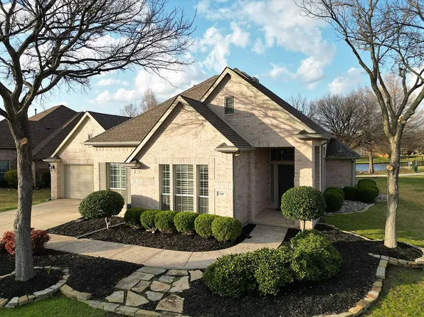 100 Lakeside Dr, Trophy Club, TX 76262