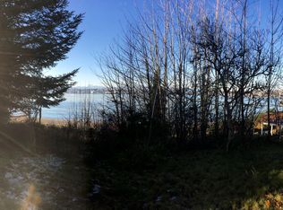3939 E Sacco Ln, Port Orchard, WA 98366