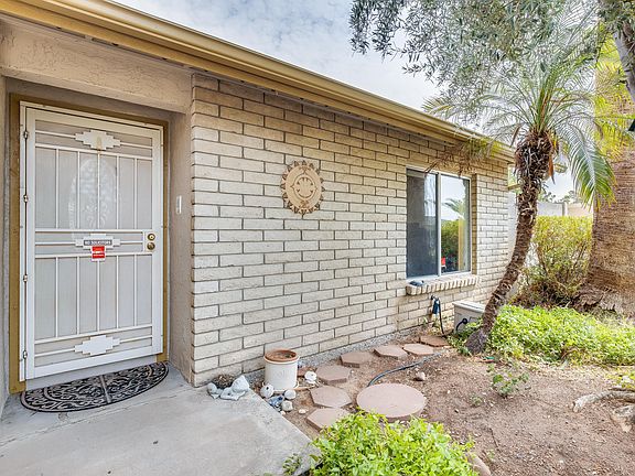 4th image of 3928 E Corrine Dr