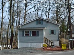 717 Brooklyn Mountain Rd, Hopatcong, NJ 07843