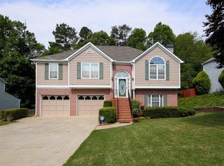506 Rising Dr, Woodstock, GA
