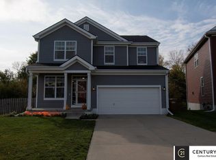 2605 Hummingbird Cir, Bellevue, NE 68123