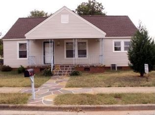 807 N Anthony St, Burlington, NC 27217