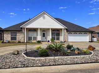 19430 Sara Ln, Flint, TX 75762
