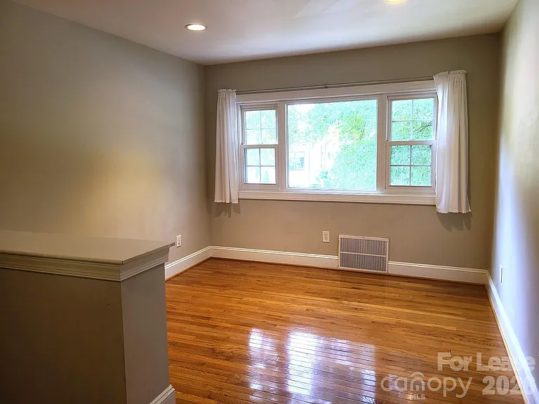 4229 Hiddenbrook Dr — Photo 14