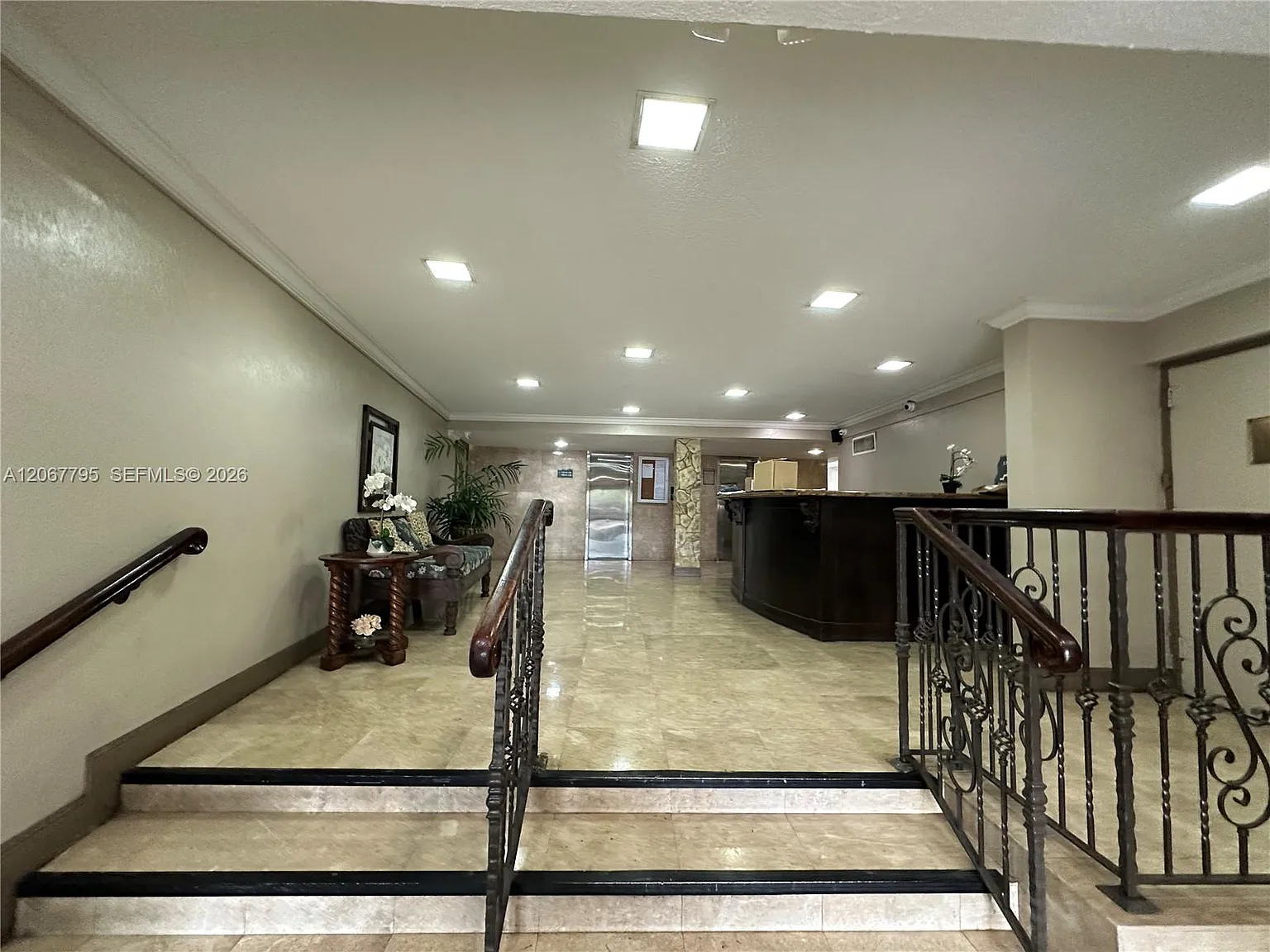 Bayview Palms Condo — Photo 2