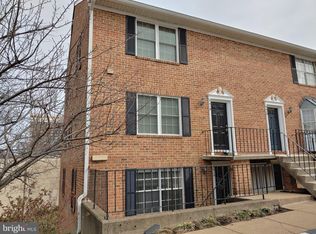 941 S Rolfe St #1, Arlington, VA 22204
