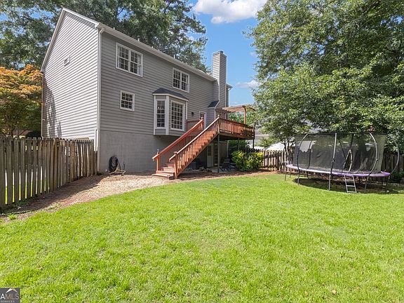 4th image of 164 Cloister Dr