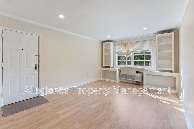 1 bed, 1.0 bath, 610 sqft, $1,850 — Photo 3