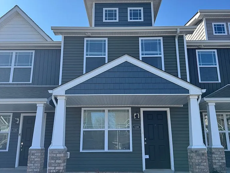 118 Davis Ridge Ln — Photo 1