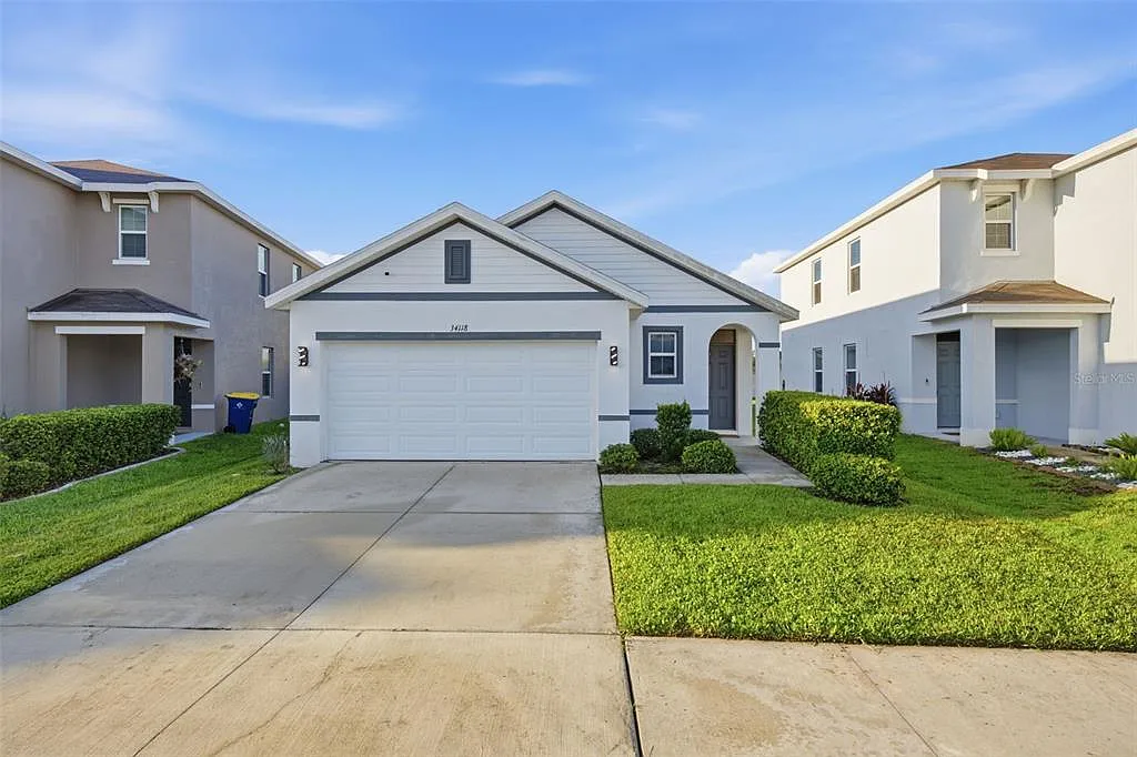 3 bed, 2.0 bath, 1546 sqft, $2,100 — Photo 2