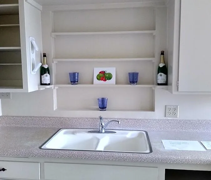 1843 E Palmyra Ave — Photo 10