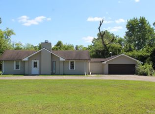 25180 Ravine St, Southfield, MI 48033