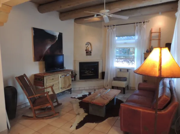 4305 Paseo De La Acequia, Santa Fe, NM 87507