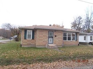 680 W Maple St, Austin, IN 47102