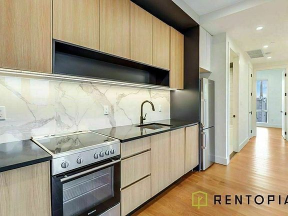 4th image of 216 Freeman St #5C