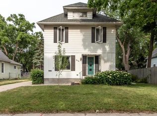 215 8th Ave SE, Rochester, MN 55904