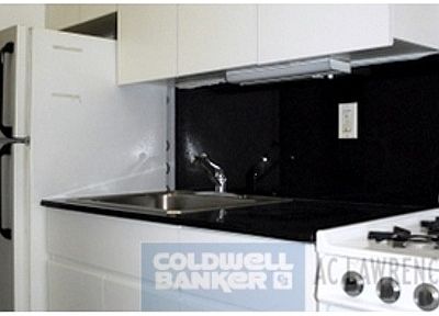 2nd image of 230 E 54th St APT 4D