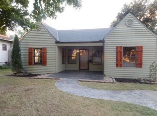 1232 S Indianapolis Ave, Tulsa, OK 74112