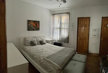 Rented by R New York