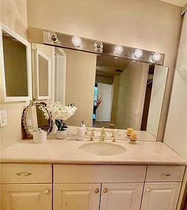 5th image of 3561 NW 35th St #3561