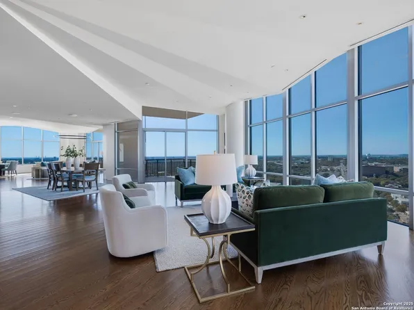 4242 Broadway #2001, San Antonio, TX 78209