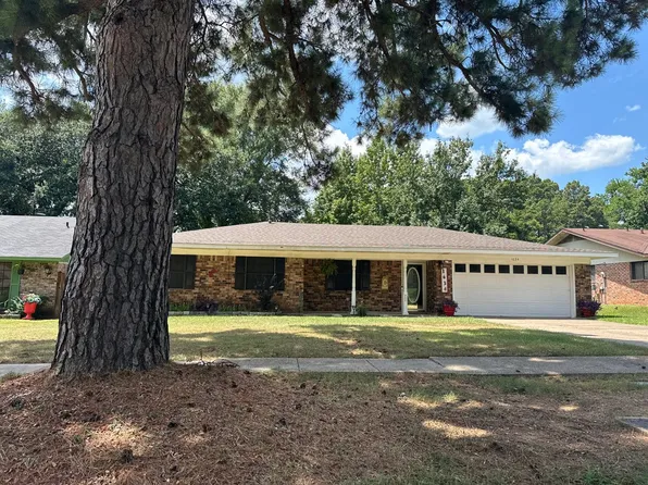 1634 Applewood Dr, Shreveport, LA 71118
