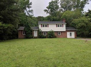 40 W Secluded Ln, Rio Grande, NJ 08242