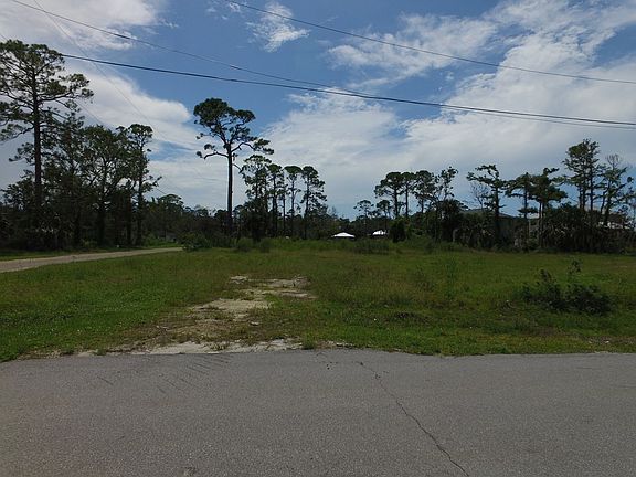 3rd image of 230 Duval St