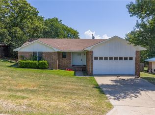 1332 Kingswood St, Alma, AR 72921